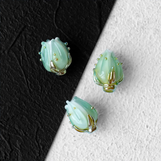 1pc Green Flower Bud Rose Lampwork Beads Handmade Murano Glass